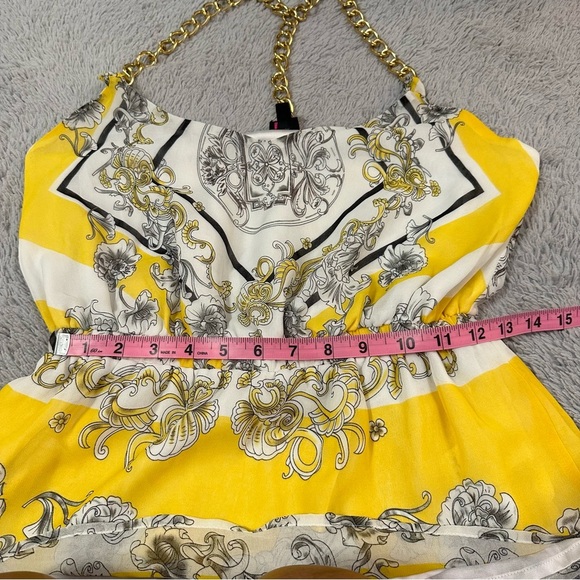 2B gold chains peplum top - Picture 6 of 11